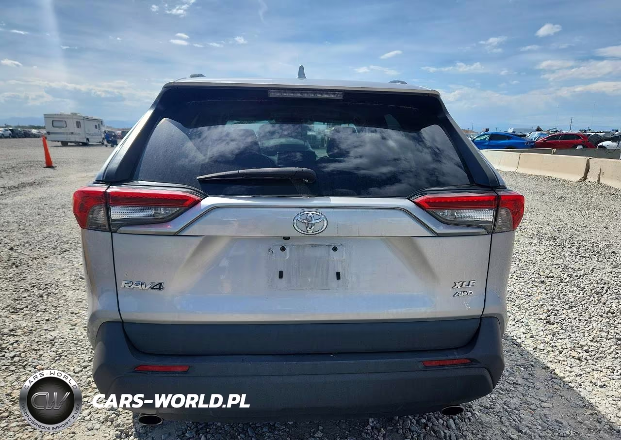 2023 Toyota Rav4 Xle VIN:2T3P1RFV2PW348455 - 6