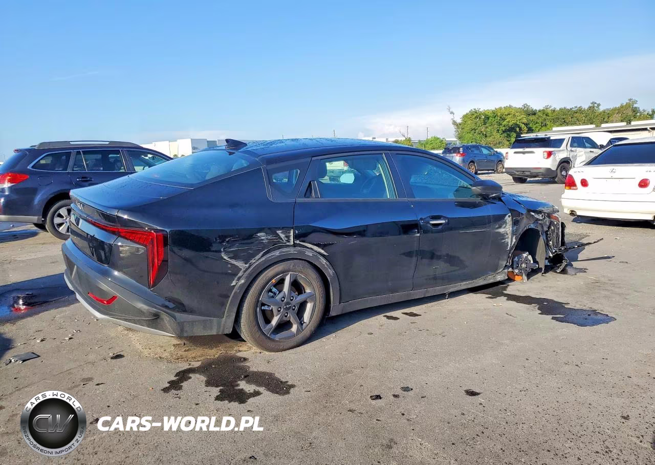 2026 Kia K4 Lxs VIN:3KPFT4DE2TE345265 - 3