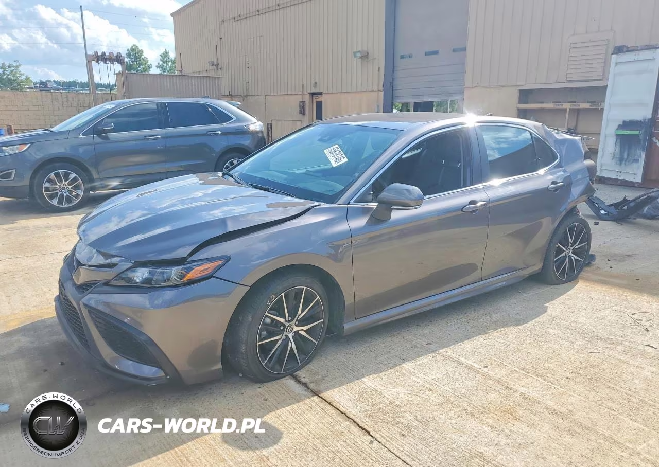 2022 Toyota Camry Se – zdjęcie 1 z 12