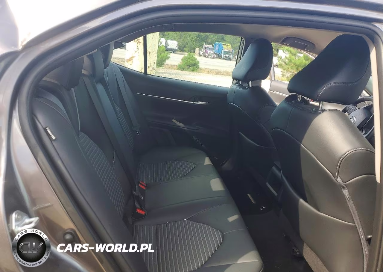 2022 Toyota Camry Se VIN:4T1G11AK5NU679132 - 10