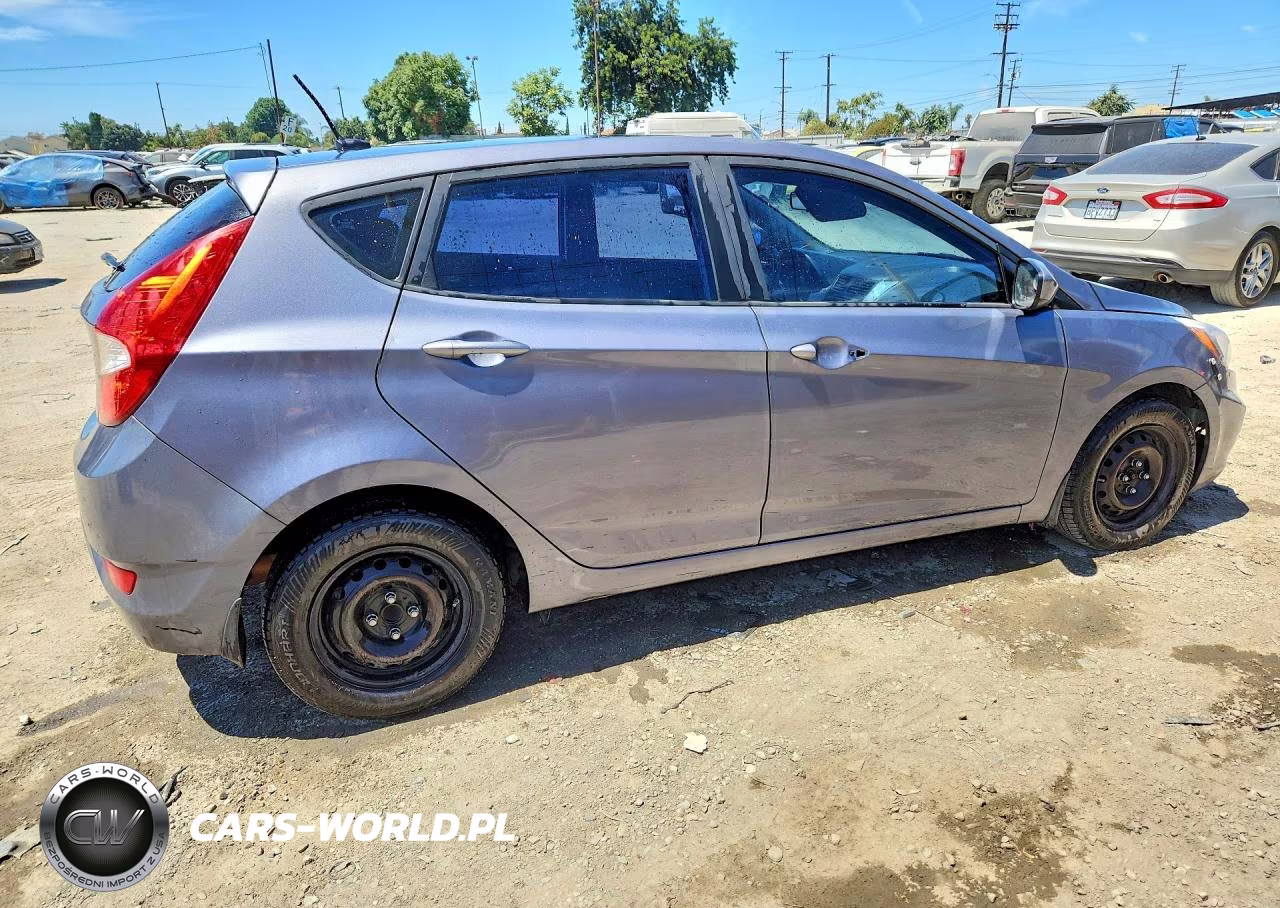2017 Hyundai Accent Se VIN:KMHCT5AE6HU330897 - 3