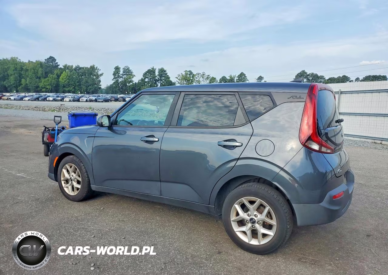 2021 Kia Soul S VIN:KNDJ23AUXM7748723 - 2