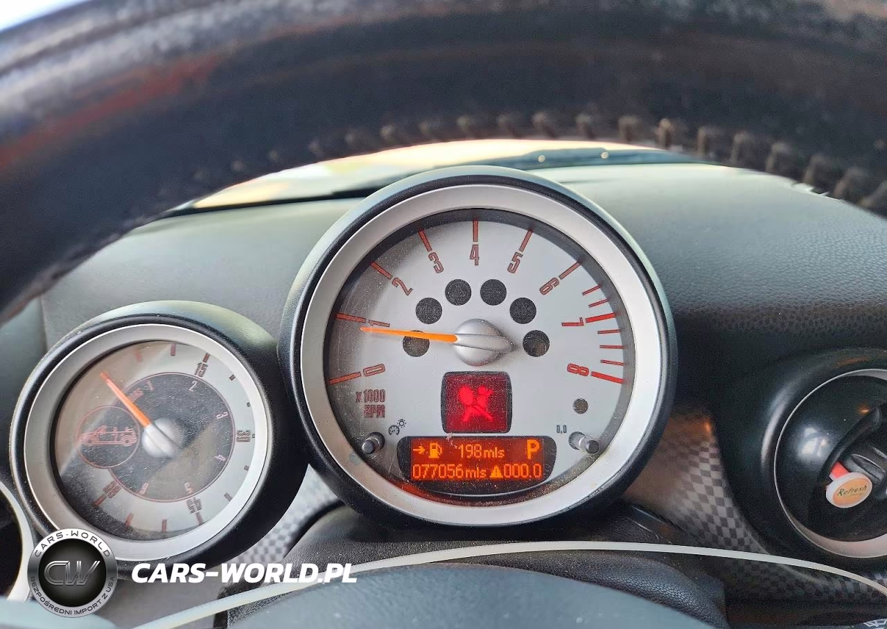 2010 Mini Cooper S VIN:WMWMS3C50ATZ84848 - 9