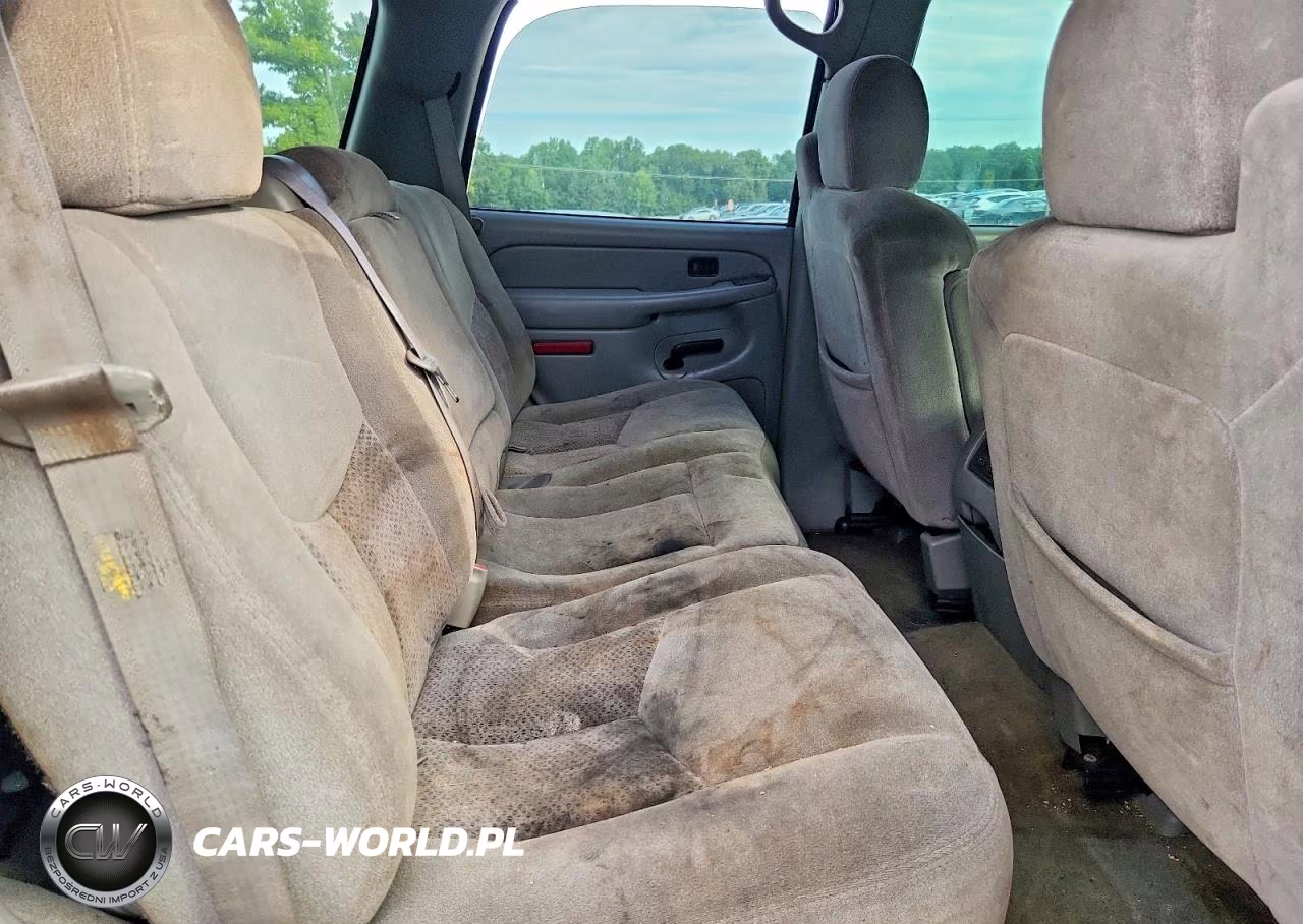 2004 Chevrolet Tahoe C1500 VIN:1GNEC13Z64J156774 - 11