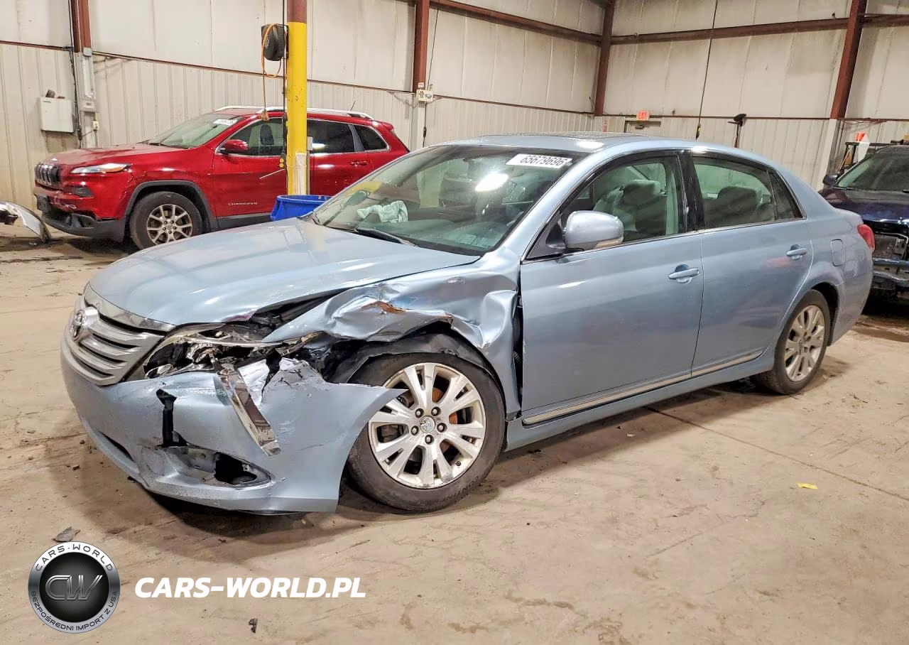 2011 Toyota Avalon Base