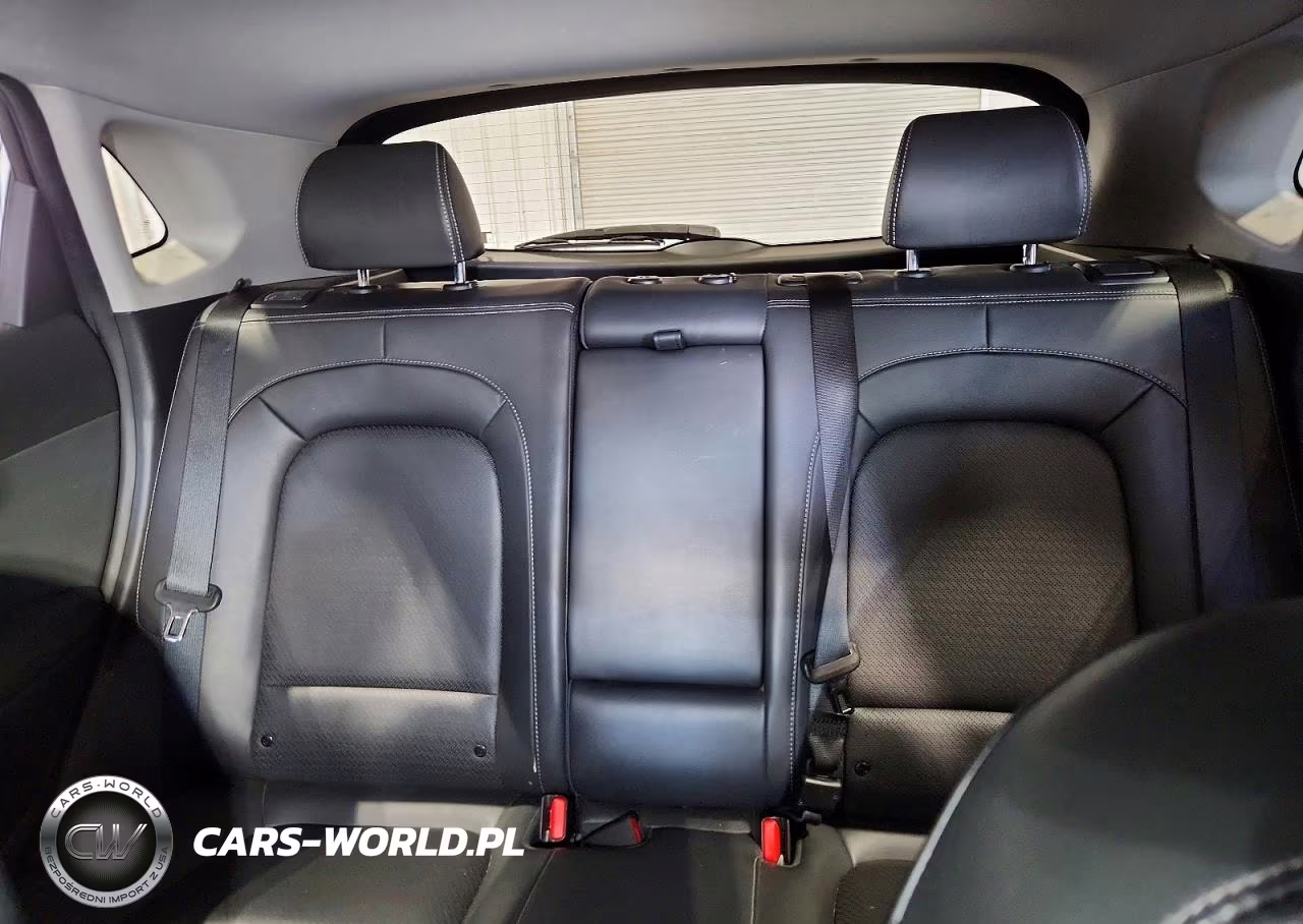 2021 Hyundai Kona Ultimate VIN:KM8K5CA52MU685845 - 10