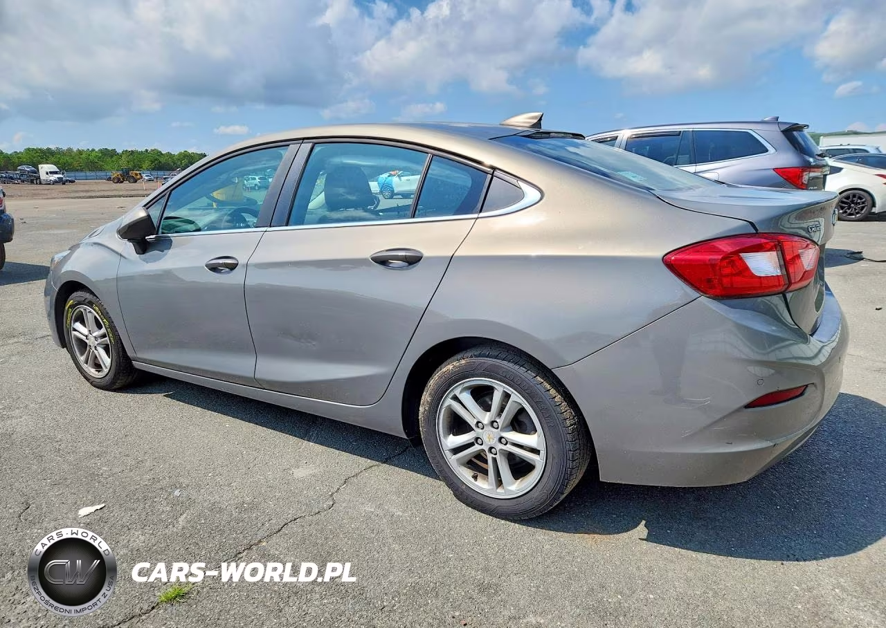 2017 Chevrolet Cruze Lt VIN:1G1BE5SM3H7280774 - 2