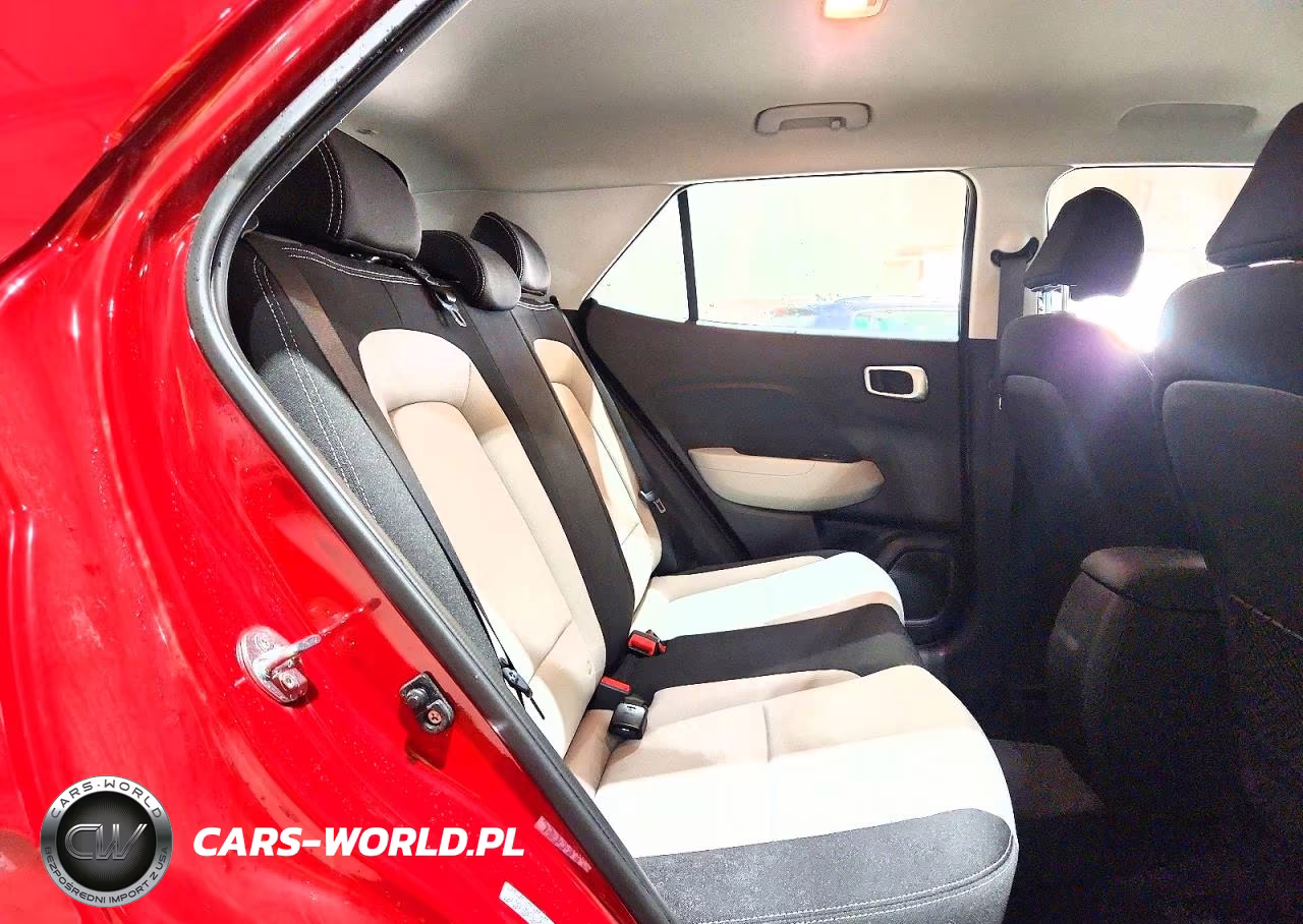 2020 Hyundai Venue Sel VIN:KMHRC8A35LU034126 - 11