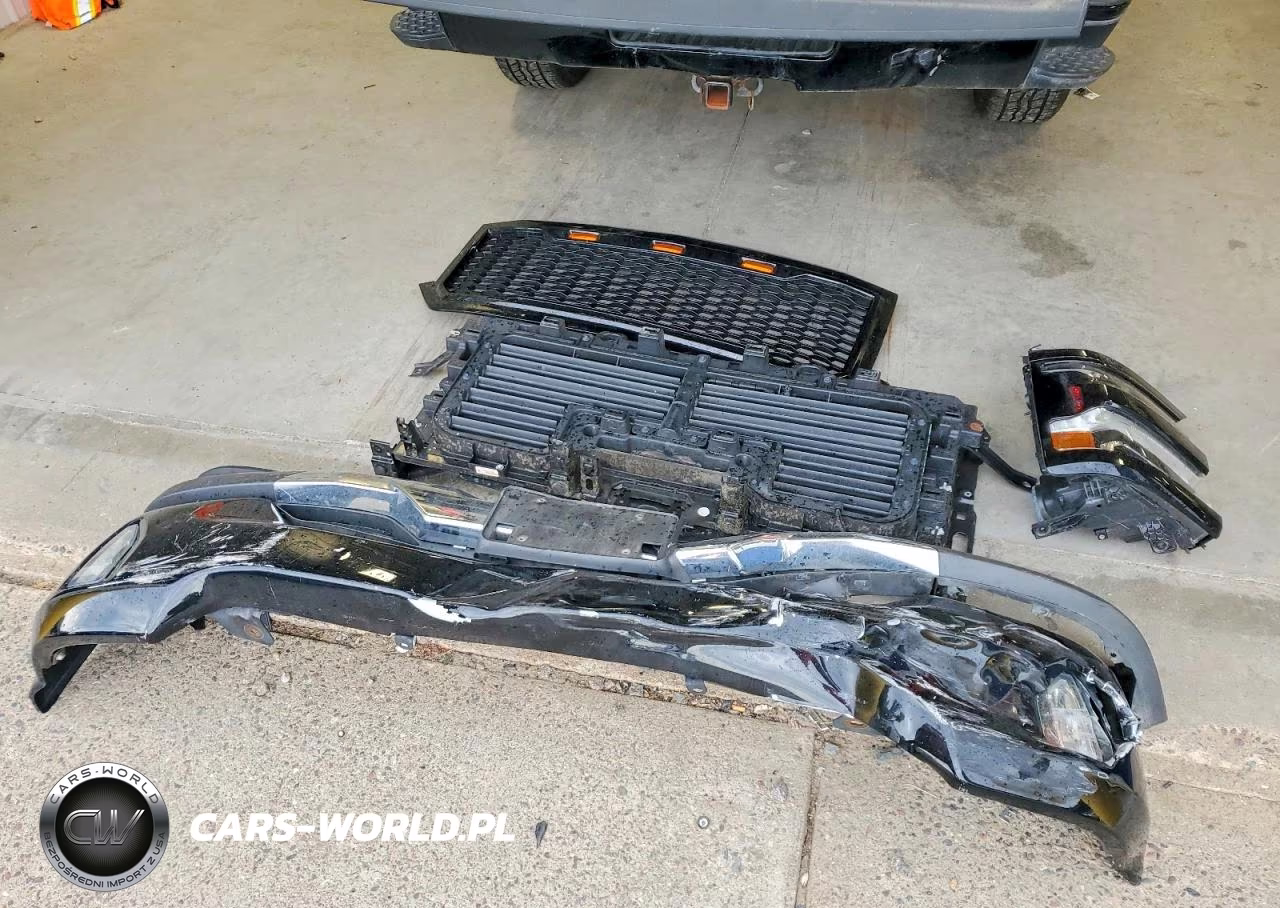2018 Chevrolet Silverado K1500 Lt VIN:1GCVKREC4JZ206927 - 12
