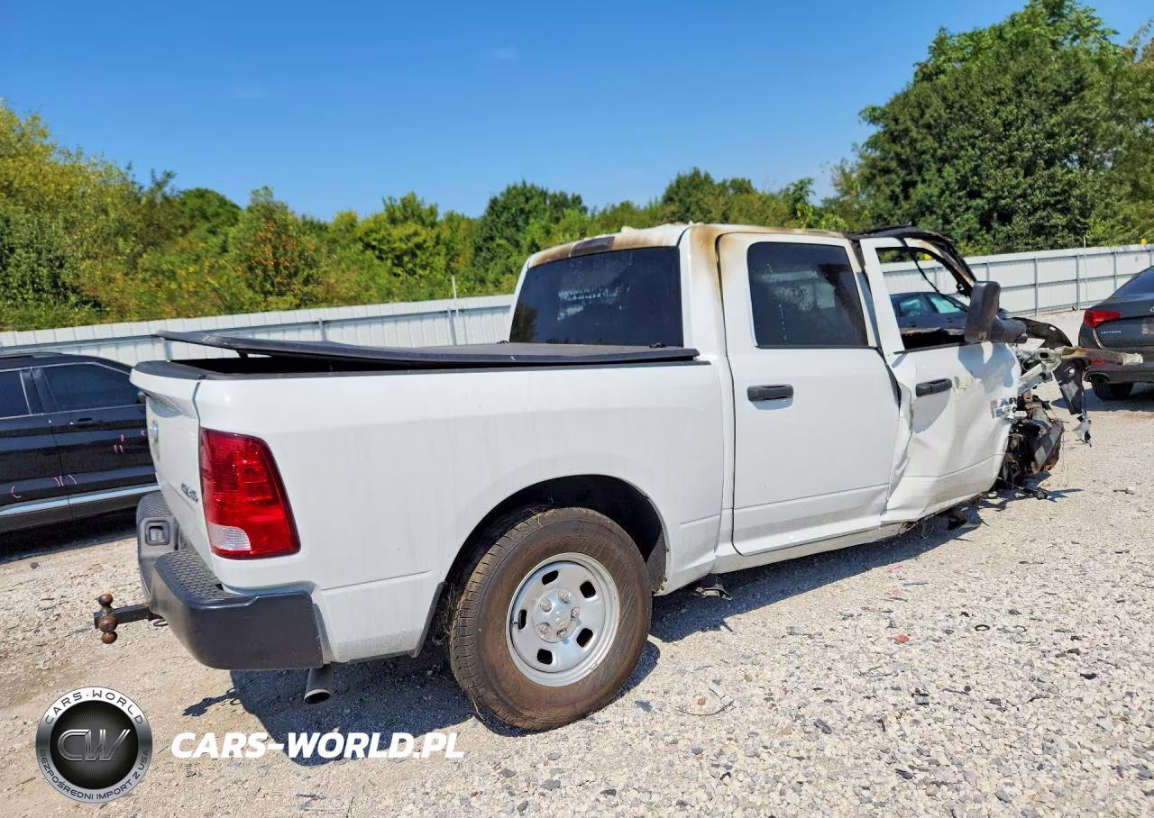 2019 Ram 1500 Classic Tradesman 4X4 5'7 Box VIN:1C6RR7KT3KS645706 - 3