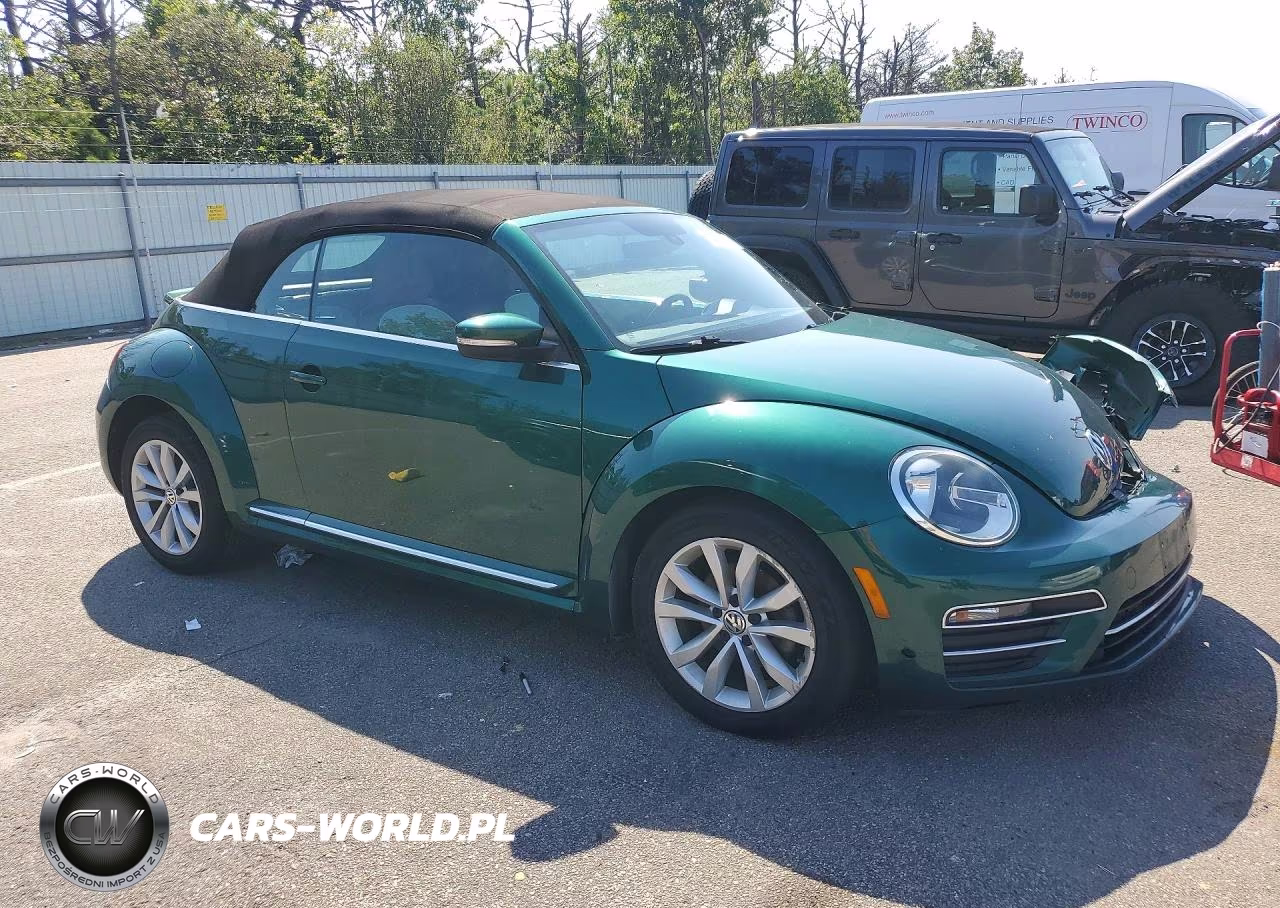 2017 Volkswagen Beetle S-Se VIN:3VW517ATXHM819074 - 4