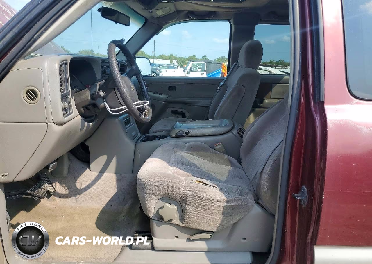 2000 Chevrolet Silverado C1500 VIN:2GCEC19V3Y1135720 - 7