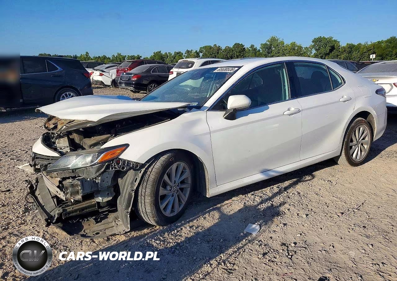 2022 Toyota Camry Le
