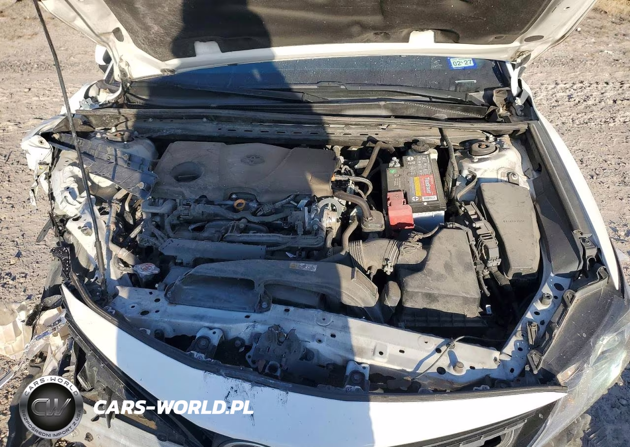 2022 Toyota Camry Le VIN:4T1C11AK9NU641188 - 12
