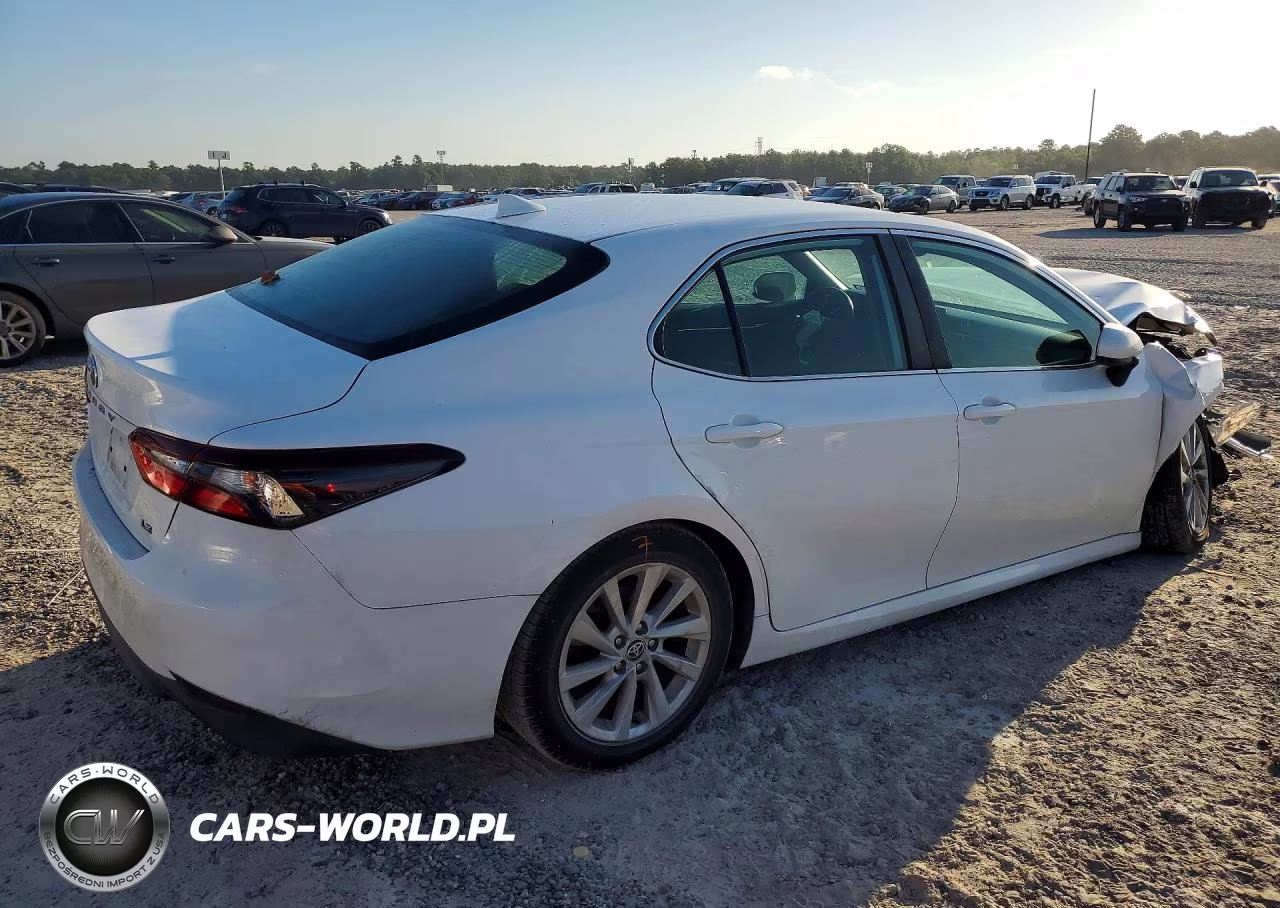 2022 Toyota Camry Le VIN:4T1C11AK9NU641188 - 3