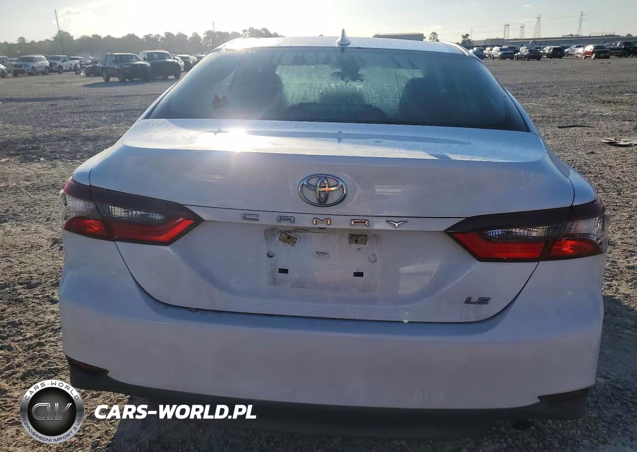 2022 Toyota Camry Le VIN:4T1C11AK9NU641188 - 6