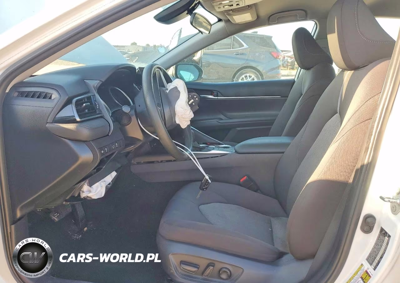 2022 Toyota Camry Le VIN:4T1C11AK9NU641188 - 7