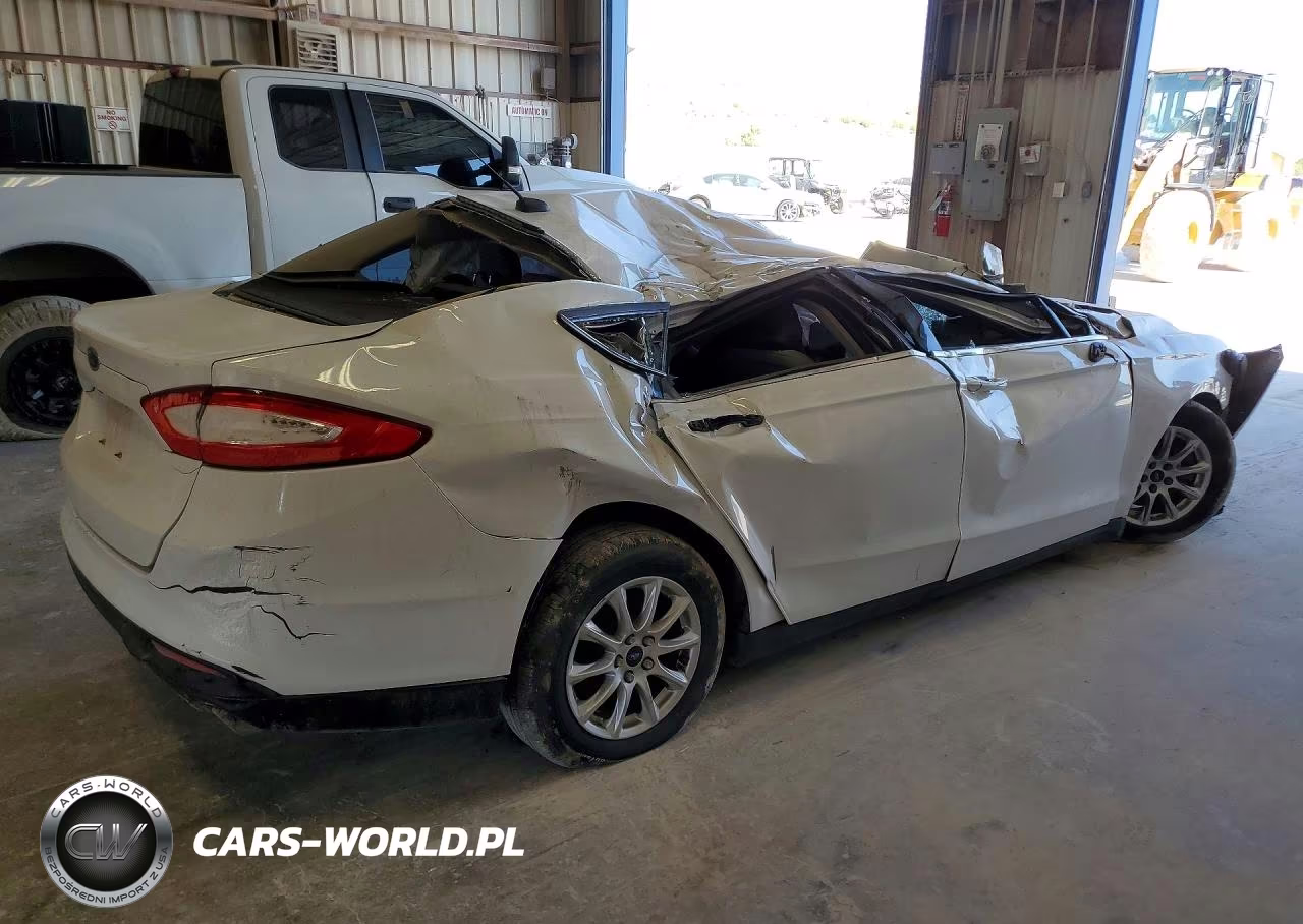 2016 Ford Fusion S VIN:3FA6P0G74GR354161 - 3