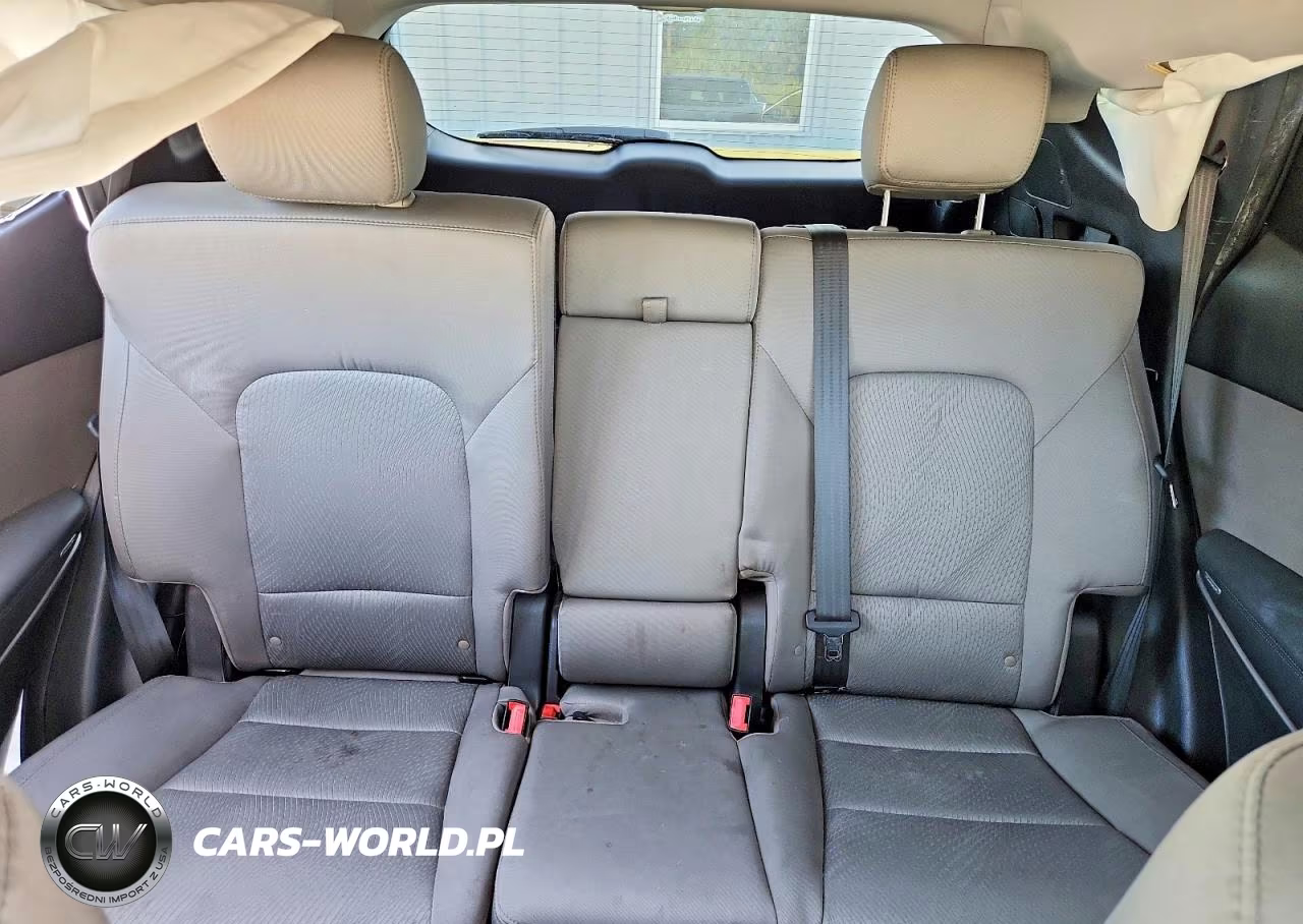 2014 Hyundai Santa Fe Sport 2.4L VIN:5XYZU3LB1EG165065 - 10