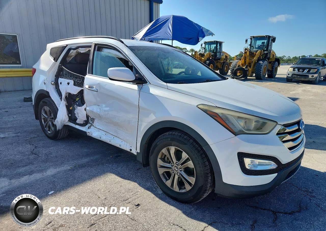 2014 Hyundai Santa Fe Sport 2.4L VIN:5XYZU3LB1EG165065 - 4