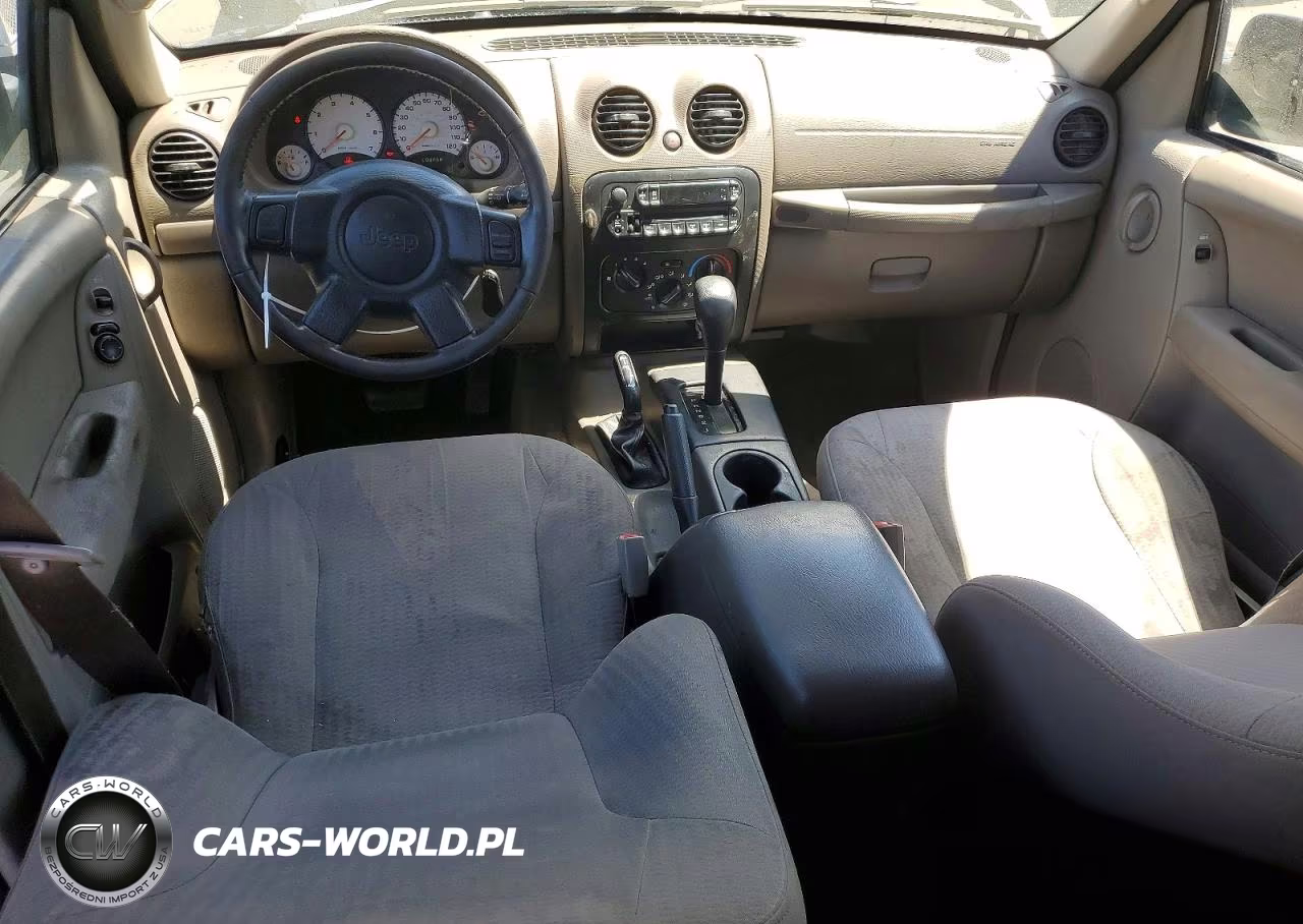 2004 Jeep Liberty Sport VIN:1J4GL48K94W322460 - 8