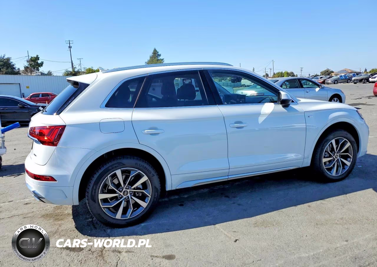 2023 Audi Q5 Premium Plus 45 VIN:WA1EAAFY1P2166283 - 3