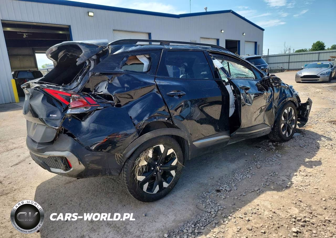 2023 Kia Sportage X Line VIN:5XYK6CAF0PG008552 - 3