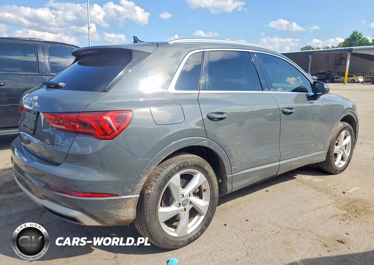 2020 Audi Q3 Premium VIN:WA1AECF38L1074106 - 3