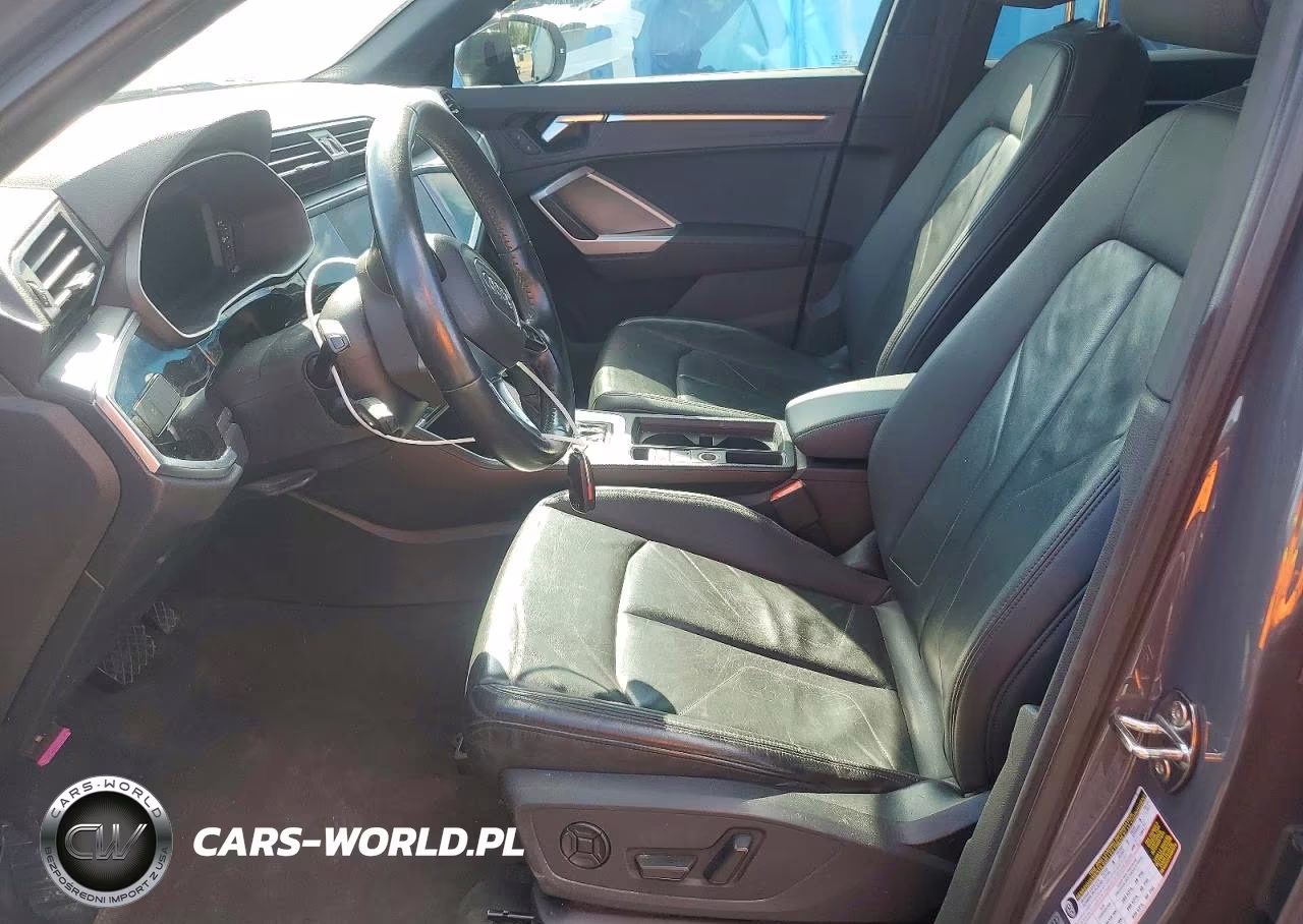 2020 Audi Q3 Premium VIN:WA1AECF38L1074106 - 7