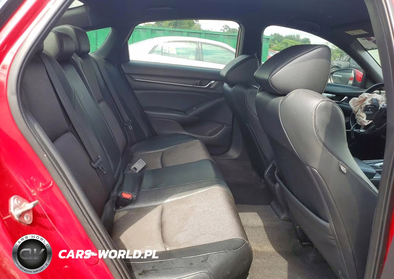 2018 Honda Accord Sport VIN:1HGCV1F39JA217971 - 10