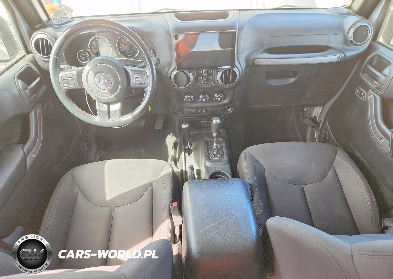 2018 Jeep Wrangler Unlimited Sport VIN:1C4BJWDG4JL926661 - 8