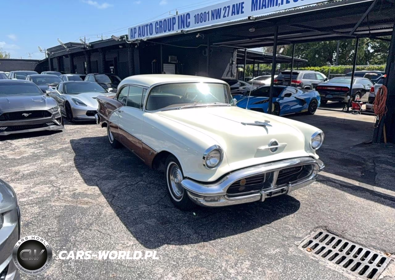 1956 Oldsmobile Rocket 88 – zdjęcie 1 z 10