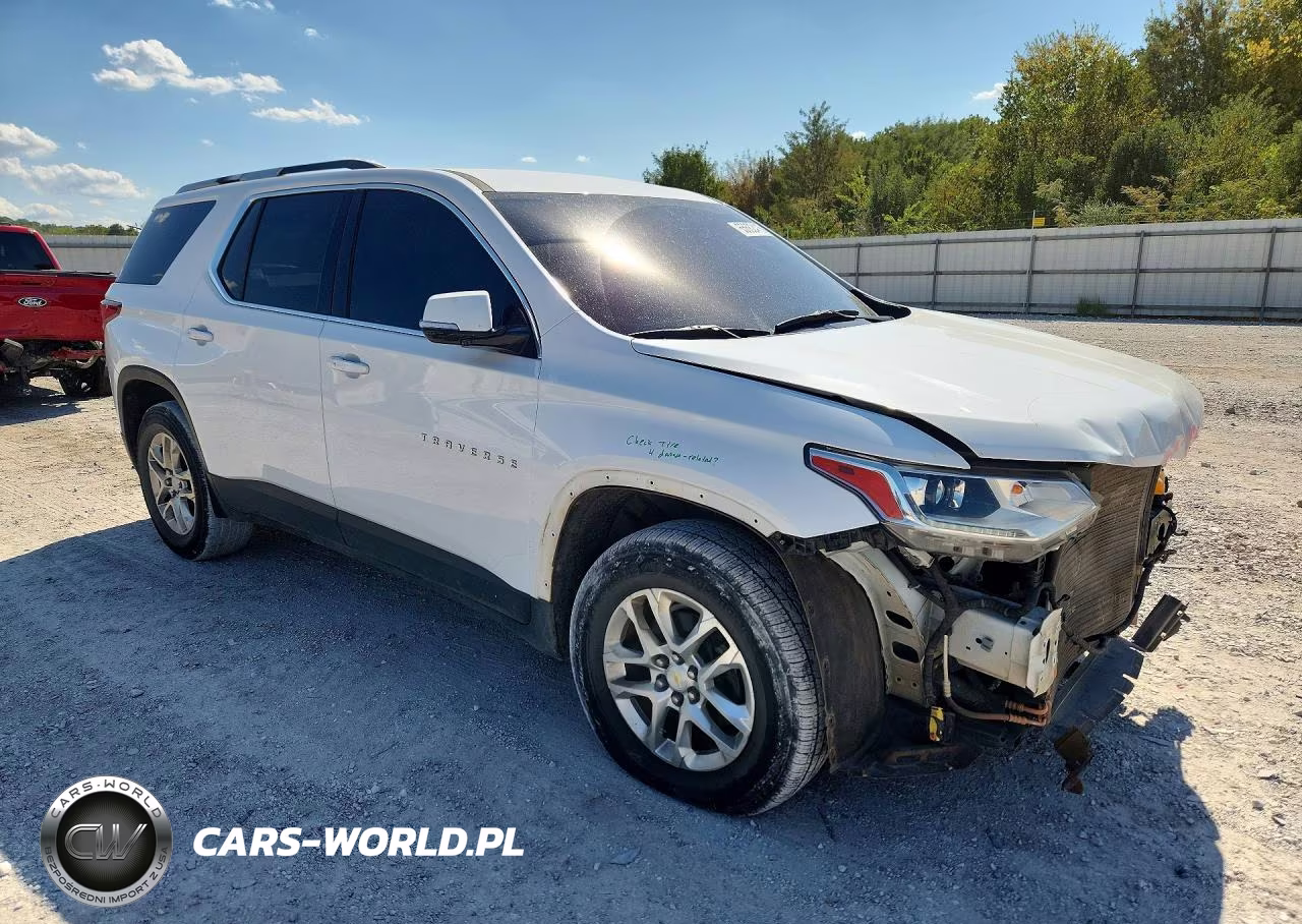 2018 Chevrolet Traverse Lt VIN:1GNERGKW4JJ180320 - 4