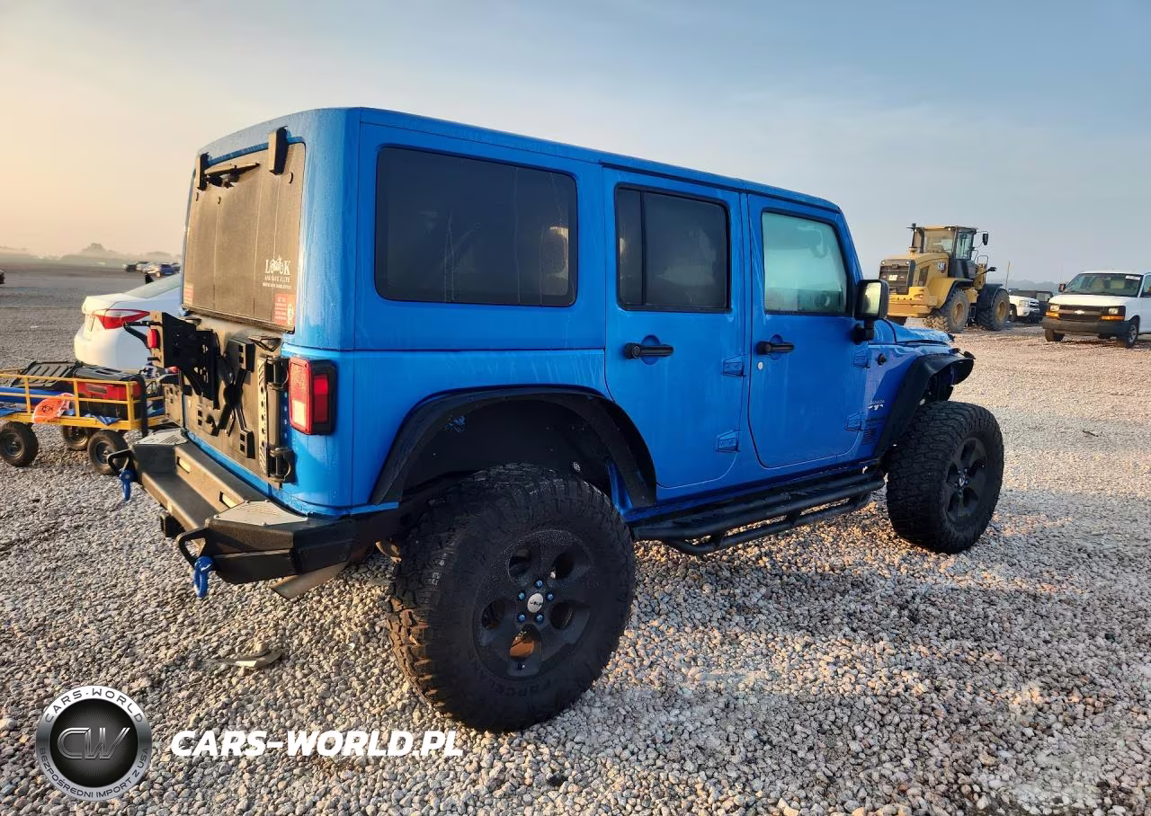 2016 Jeep Wrangler Unlimited Sahara VIN:1C4BJWEG9GL162121 - 3