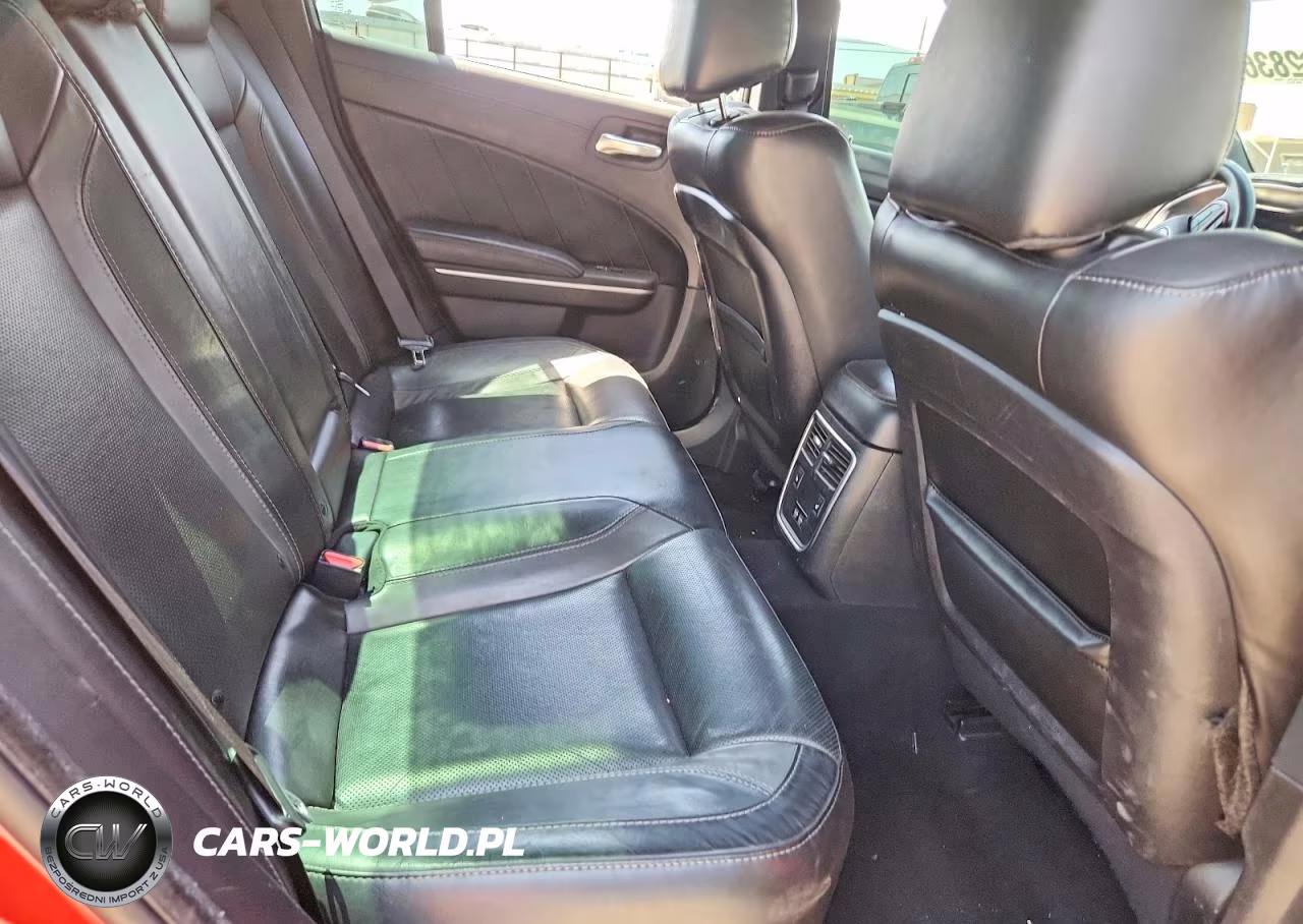 2019 Dodge Charger Sxt VIN:2C3CDXJG7KH611622 - 10