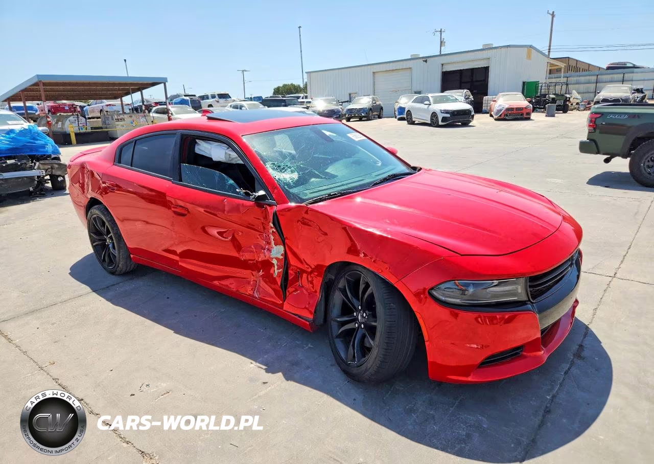 2019 Dodge Charger Sxt VIN:2C3CDXJG7KH611622 - 4