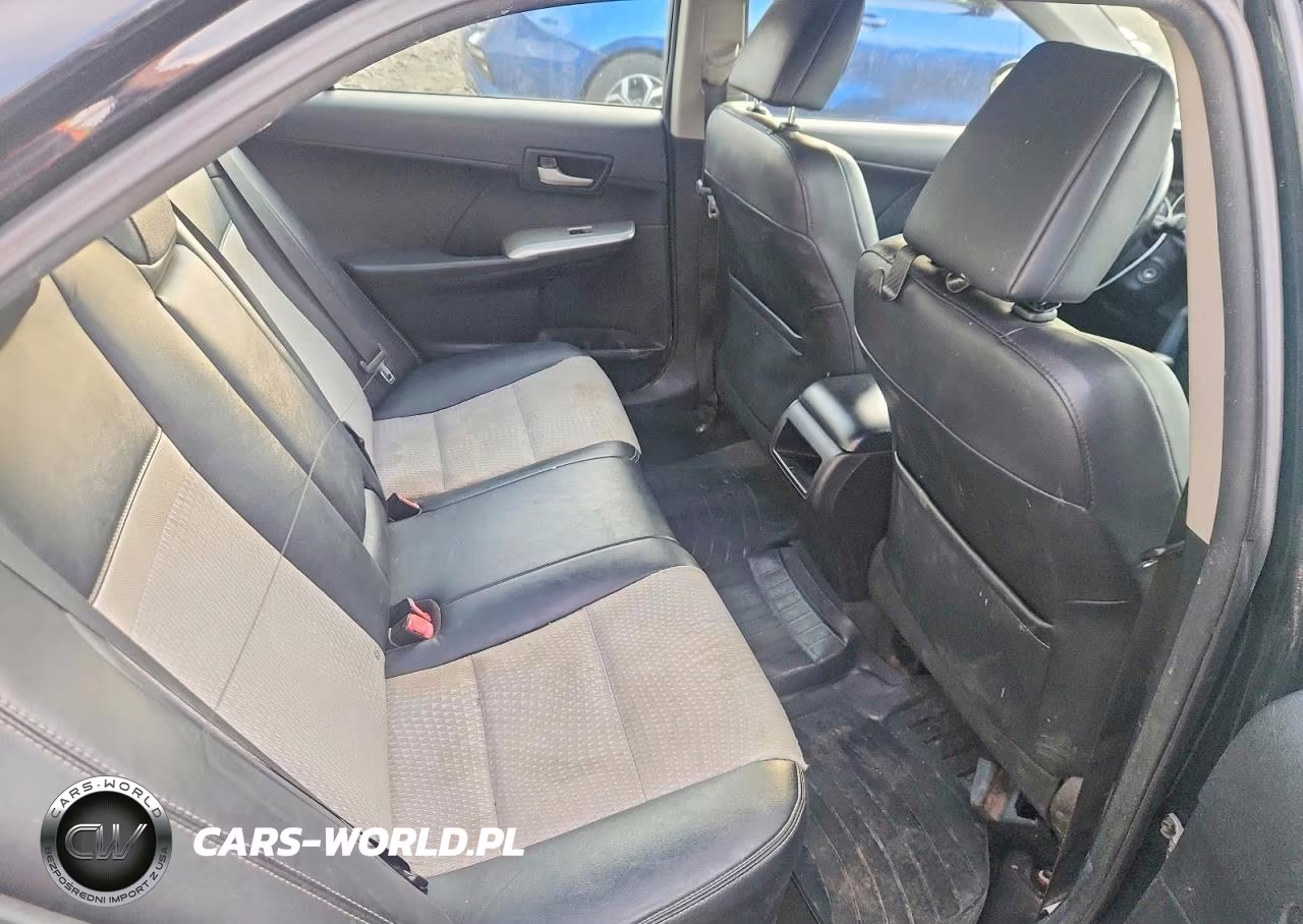 2014 Toyota Camry Se VIN:4T1BF1FK8EU418677 - 10
