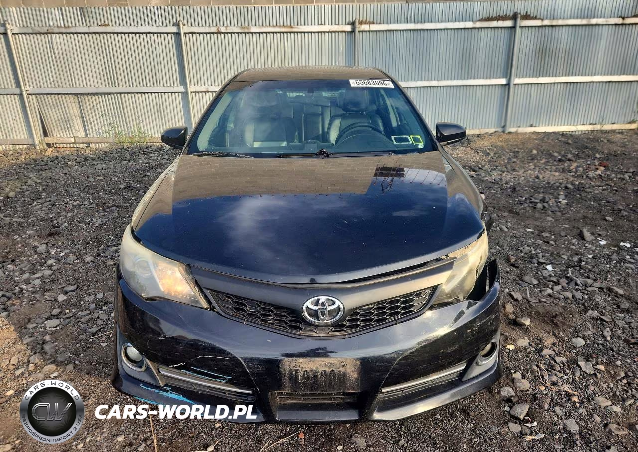 2014 Toyota Camry Se VIN:4T1BF1FK8EU418677 - 5