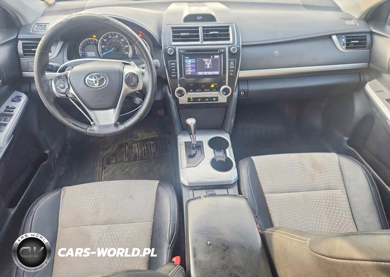 2014 Toyota Camry Se VIN:4T1BF1FK8EU418677 - 8
