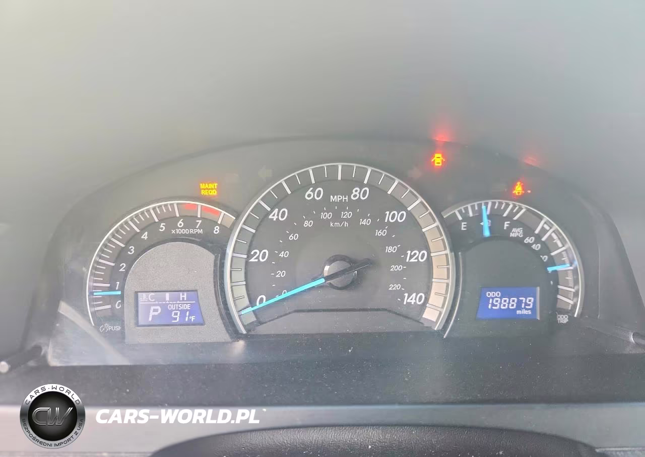 2014 Toyota Camry Se VIN:4T1BF1FK8EU418677 - 9