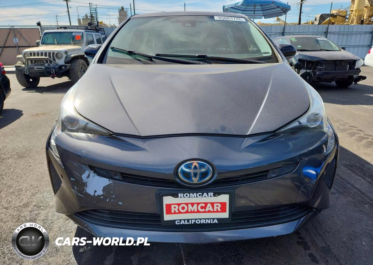 2017 Toyota Prius Three VIN:JTDKARFU0H3544870 - 5
