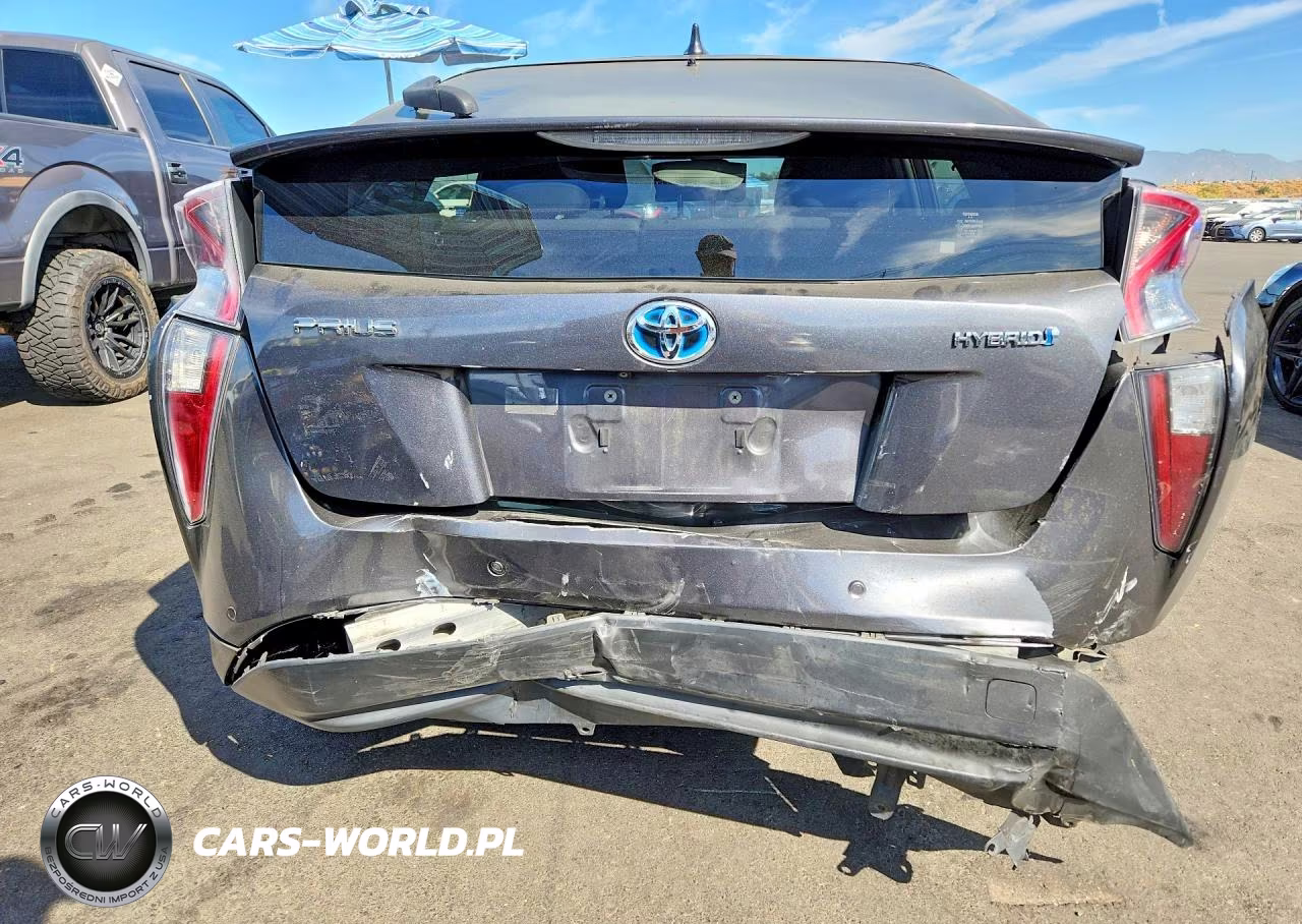 2017 Toyota Prius Three VIN:JTDKARFU0H3544870 - 6