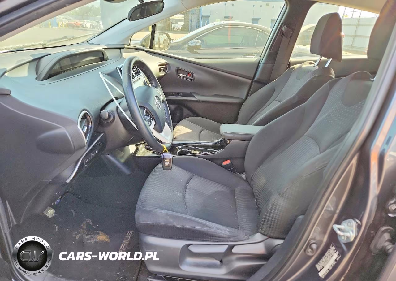 2017 Toyota Prius Three VIN:JTDKARFU0H3544870 - 7