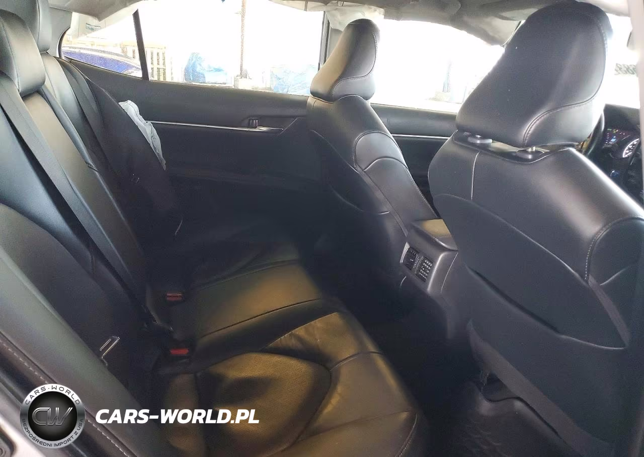 2023 Toyota Camry Xse VIN:4T1K31AK0PU047209 - 10