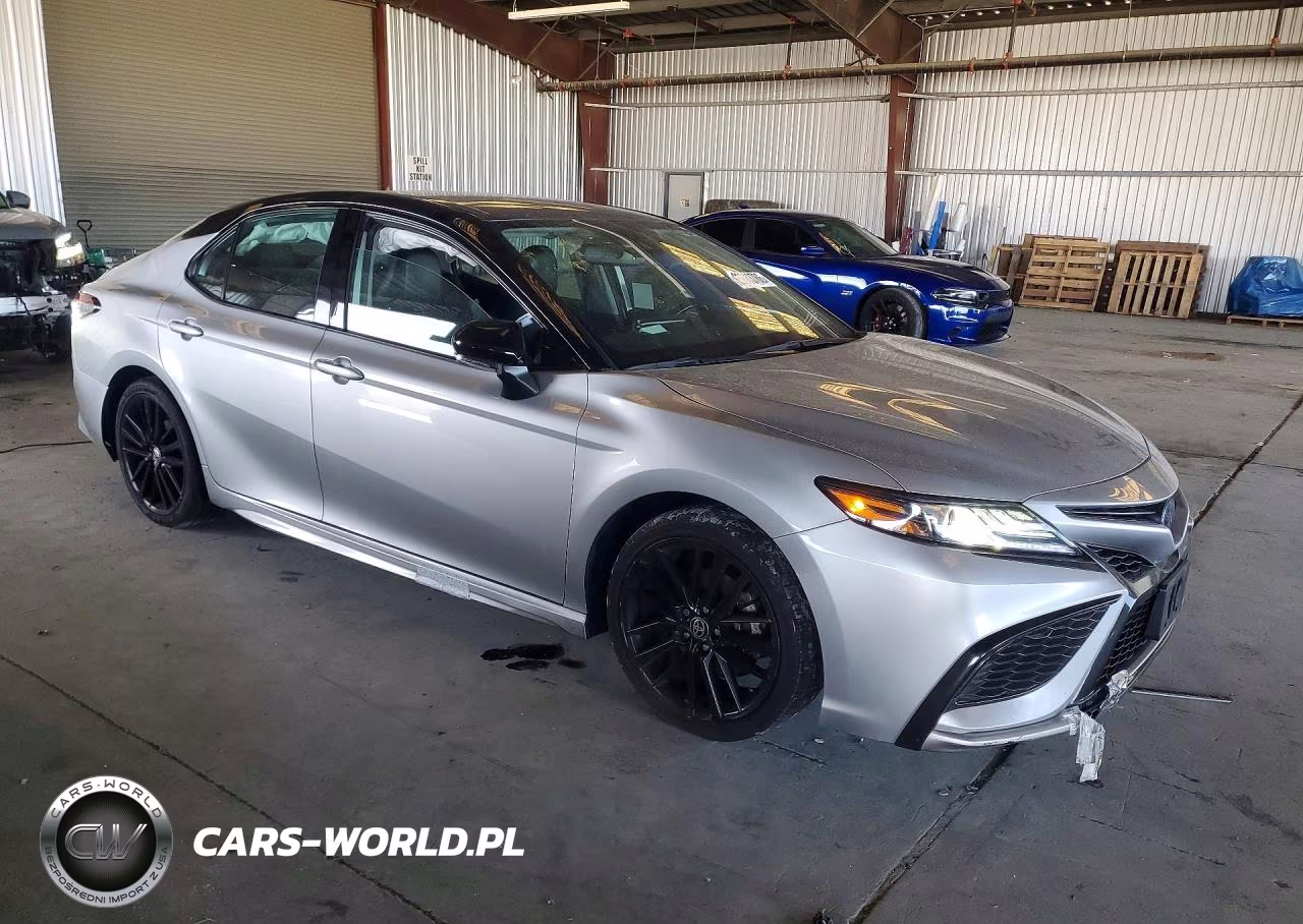 2023 Toyota Camry Xse VIN:4T1K31AK0PU047209 - 4