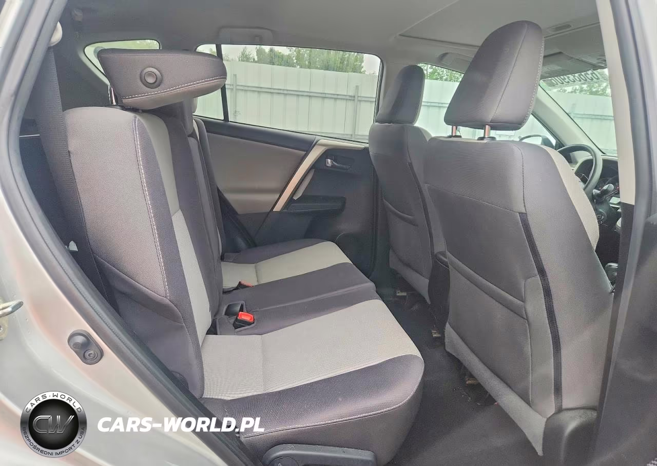 2015 Toyota Rav4 Xle VIN:2T3RFREV9FW382743 - 11