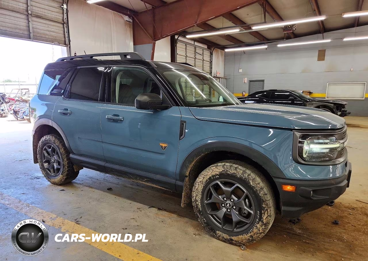 2021 Ford Bronco Sport Badlands VIN:3FMCR9D93MRA88754 - 4