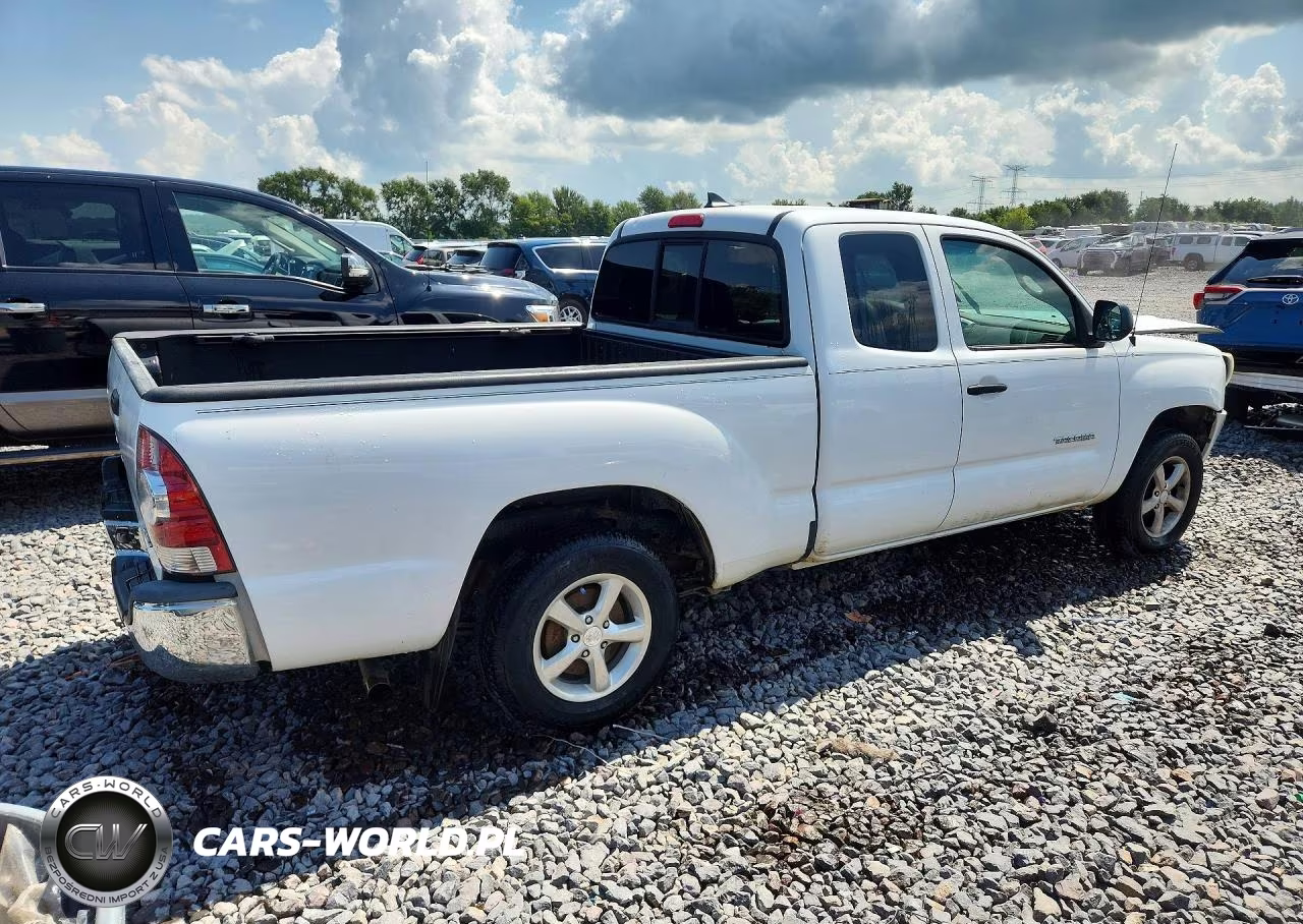 2014 Toyota Tacoma Base VIN:5TFTX4CNXEX045808 - 3