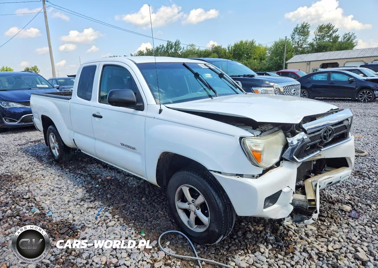 2014 Toyota Tacoma Base VIN:5TFTX4CNXEX045808 - 4