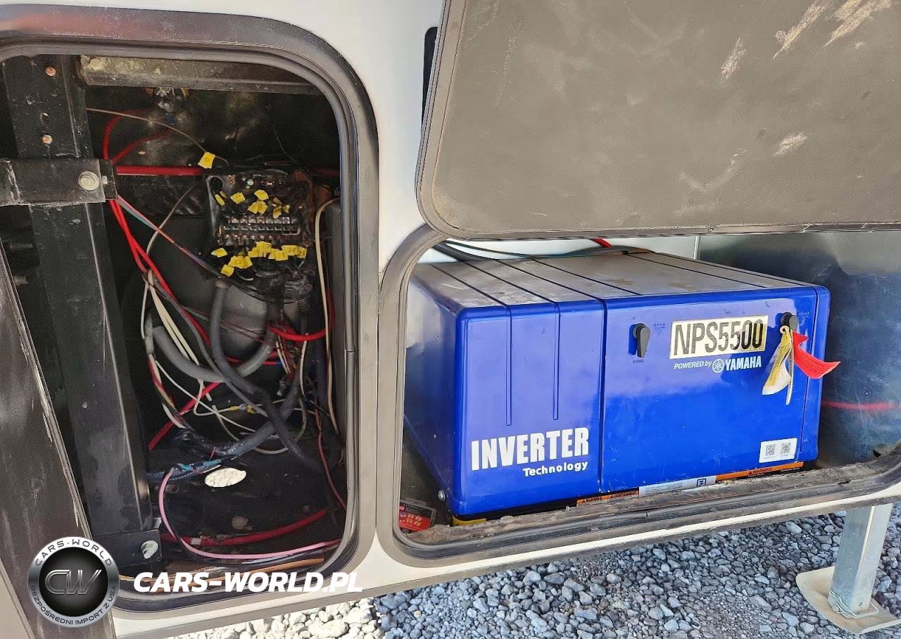 2021 Forest River Xlr Boost Camper VIN:5ZT3XL2F5MZ792139 - 7